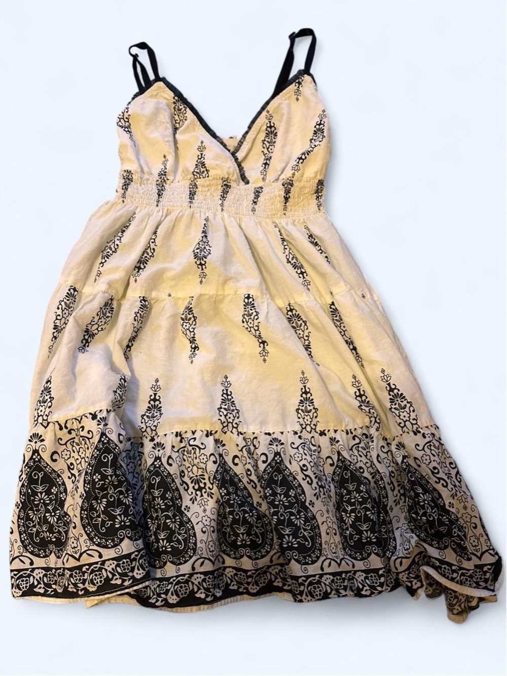 Y2K Charlotte Russe Cream and Black Printed Cotton Sundress
